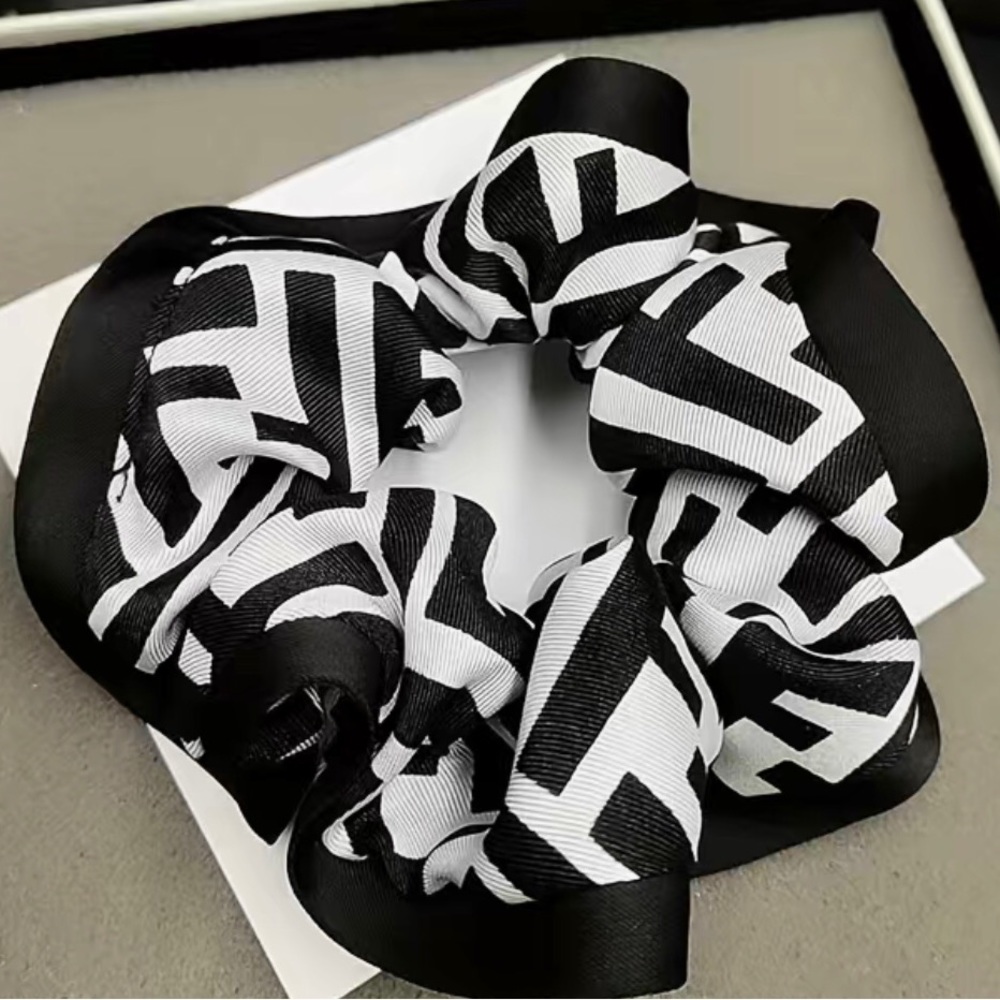 Hair Tie!